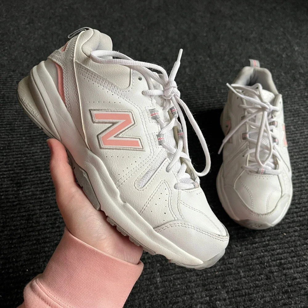 New Balance 608v5 Training Shoes Womens 8.5 Wide White Pink Leather WX608WP5